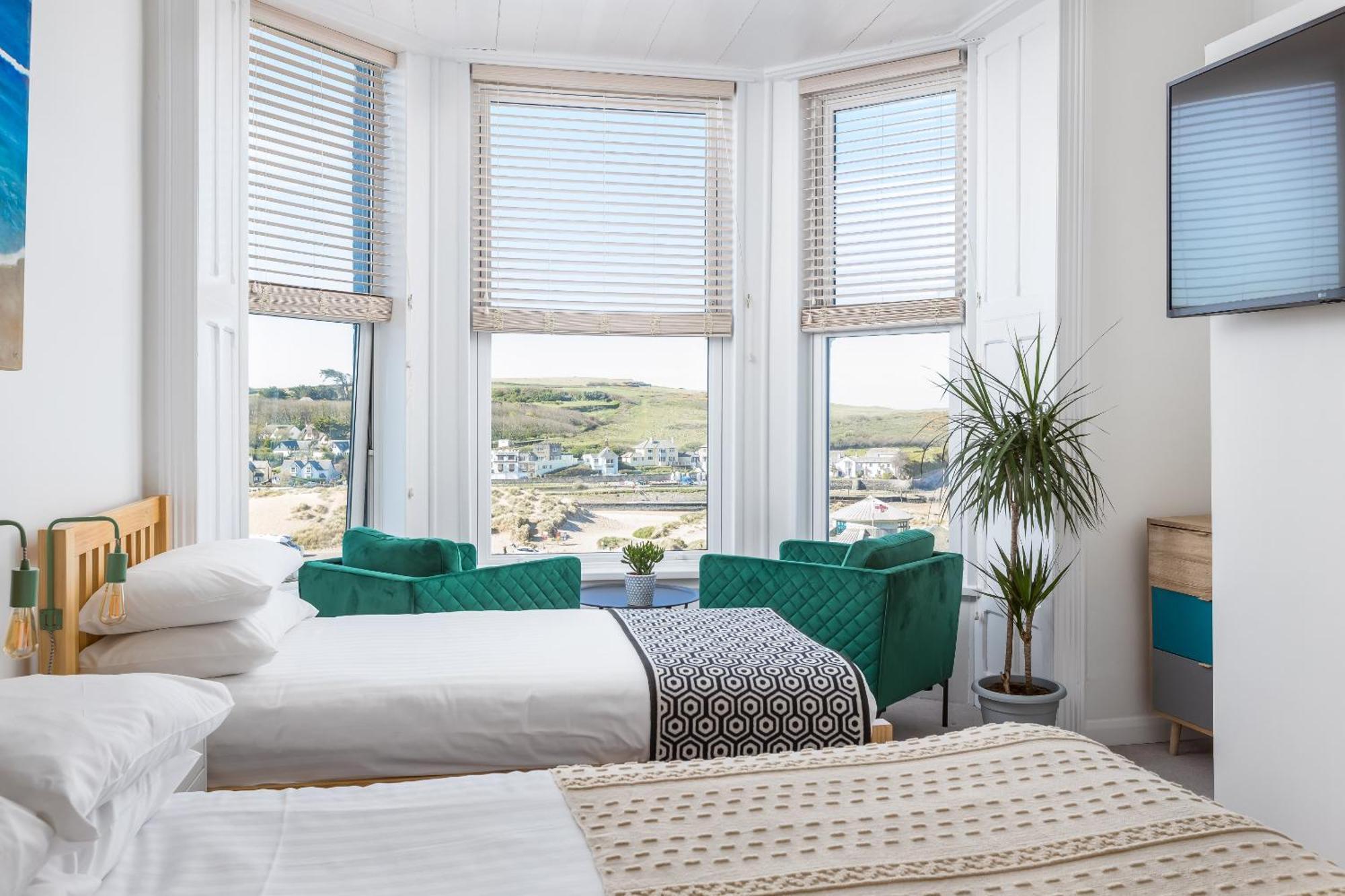 The Edgcumbe Hotel & Deck Restaurant Буде Экстерьер фото